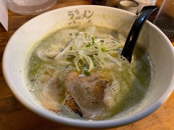「ラーメンジェノバ」@ラーメン海鳴の写真