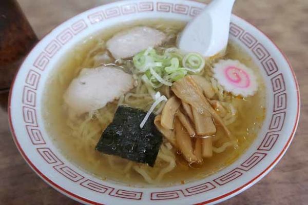 「ラーメン　550円」@松葉食堂の写真