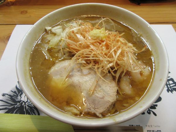 「限定　濃厚海老の辛味噌ラーメン（９７０円）」@活龍 海老蟹専門 甲殻堂の写真