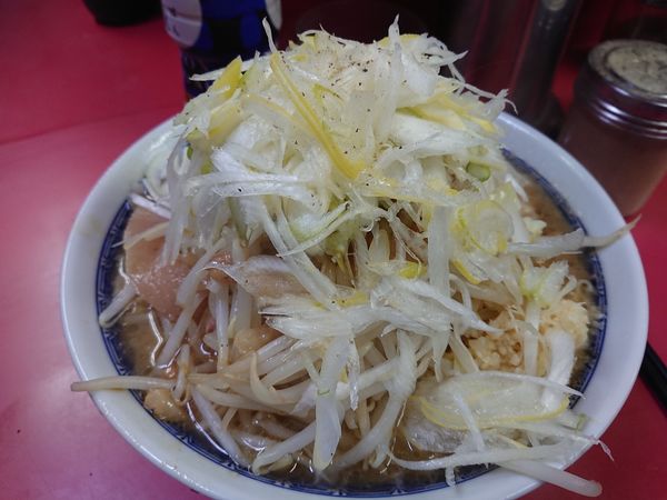 「小ラーメンにネギ」@ラーメン二郎 桜台駅前店の写真