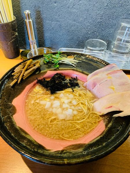 「背脂煮干」@拉麺 成の写真