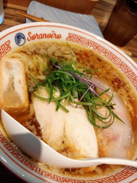 「ラーメン」@ソラノイロ ARTISAN NOODLESの写真