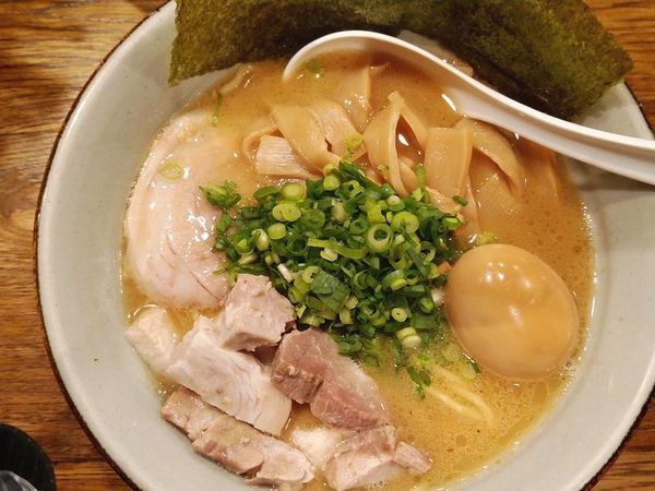 「得製らーめん」@風雲児の写真