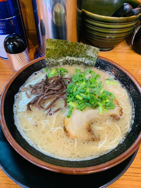 「ラーメン」@博多長浜らーめん ぼたんの写真