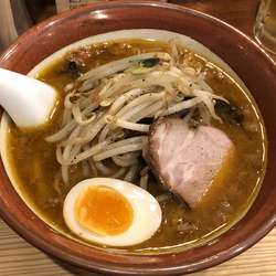 カレーもやしそば（￥￥830）