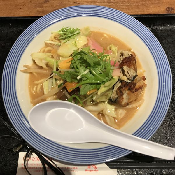 「かきちゃんぽん（みそ味スープ）」@リンガーハット 京急鶴見店の写真