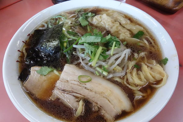 「ワンタンメン」@いしとみの写真