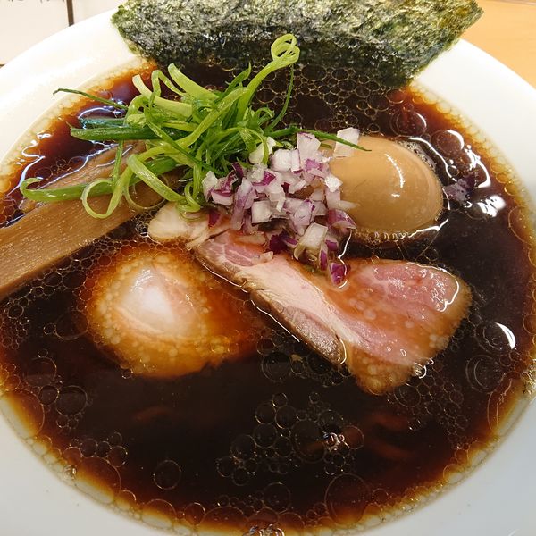 「味玉ラーメン910円太麺、替え玉細麺120円」@麺屋 でこぼこの写真