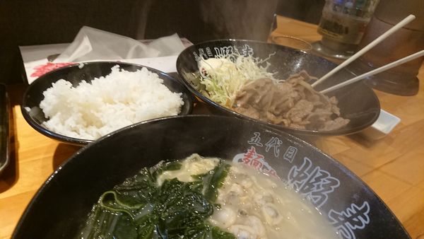 「あさりわかめラーメン」@五代目麺や蝦夷の写真