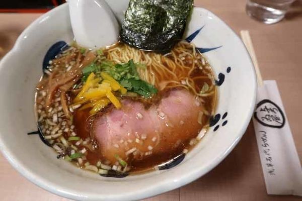 「らーめん　800円」@与ろゐ屋の写真