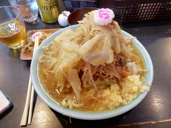「ラーメン¥850 生卵¥60 缶ビール¥400」@自家製麺 No11の写真
