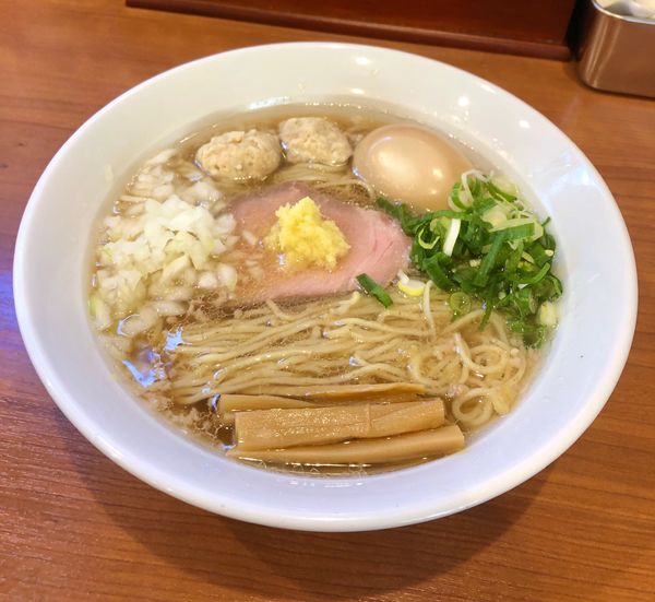 「季節限定・背脂生姜ラーメン¥900&味玉¥100」@中華そば 七麺鳥の写真