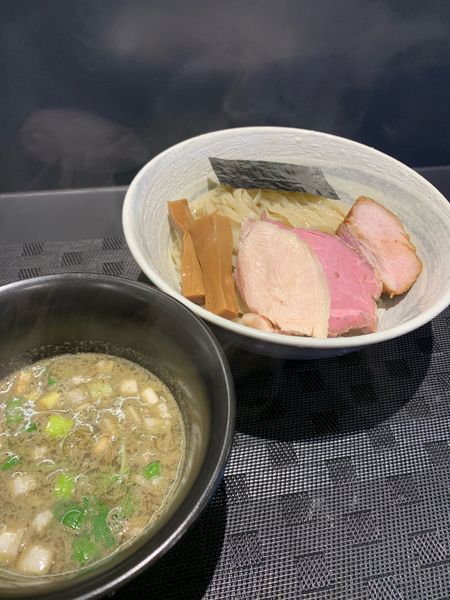 「鴨煮干しつけ麺」@煮干乱舞の写真