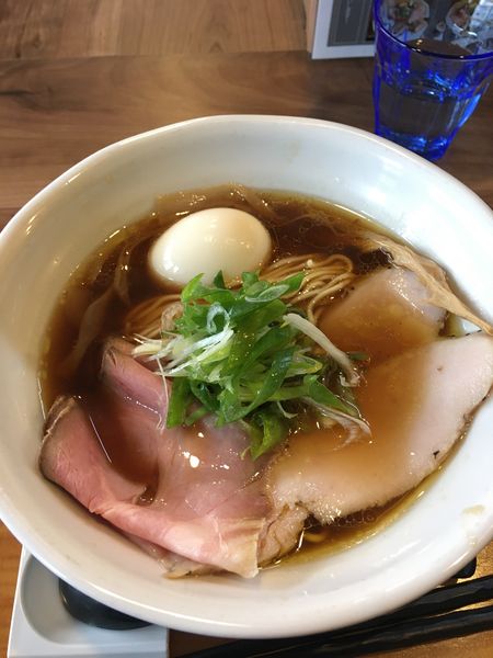 「特製醤油と貝のラーメン」@ラーメン 健やかの写真