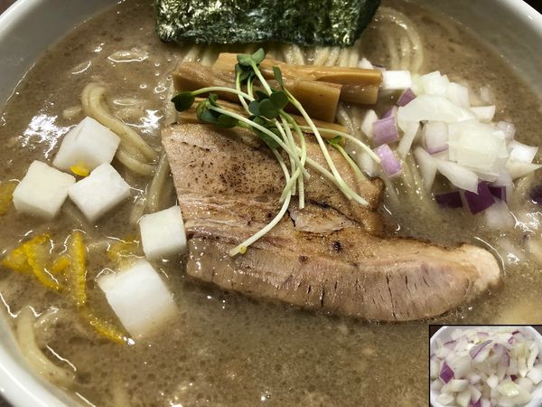 「濃厚ホタテそば（大）＋たまねぎ」@NOODLE VOICEの写真