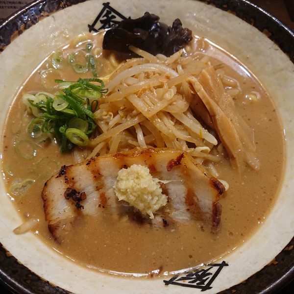 「半チャーハンセット1000円」@金澤みそらあめん秀の写真