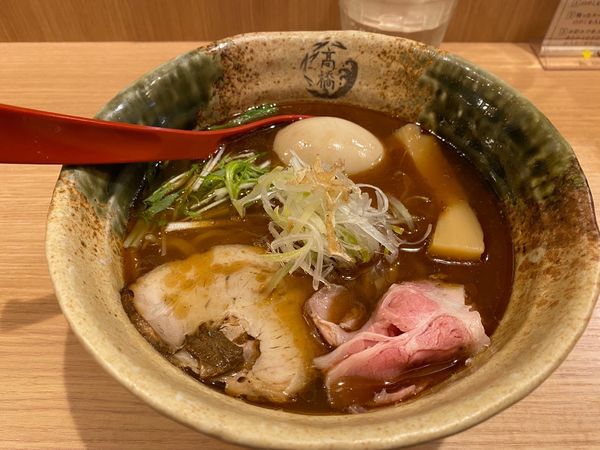 「12/30 味玉入り焼きあご塩らー麺940円」@焼きあご塩らー麺 たかはし 大船店の写真