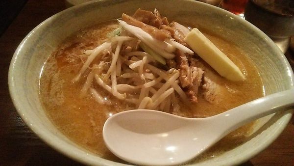 「特みそバター 920円＋小ライス 100円」@らーめん工房 みそ玄の写真