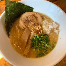 鷄白湯ラーメン
