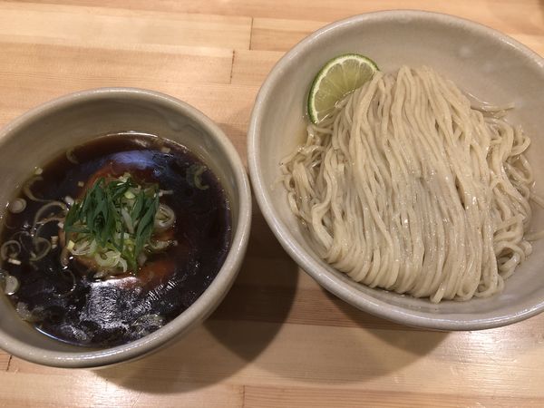 「鰹昆布出汁の醤油つけ麺」@迂直の写真