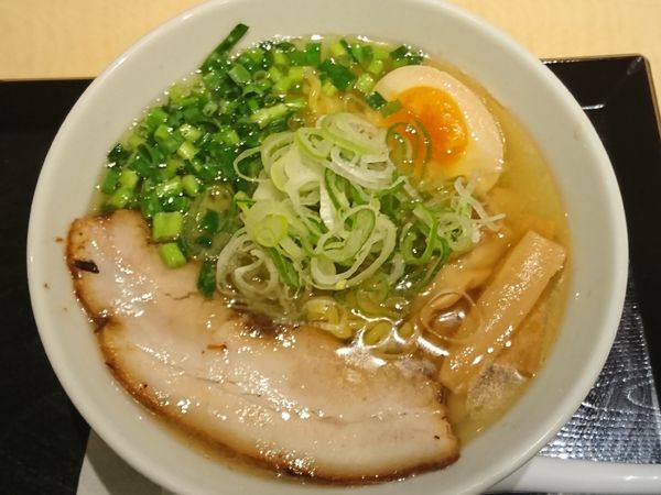 「煮干潮ラーメン ￥880」@北海道料理 ソバチョウの写真