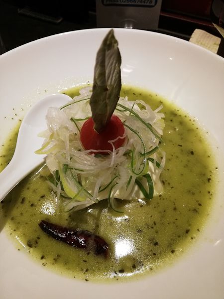 「バジルdeグリーン味噌」@麺 藏藏の写真