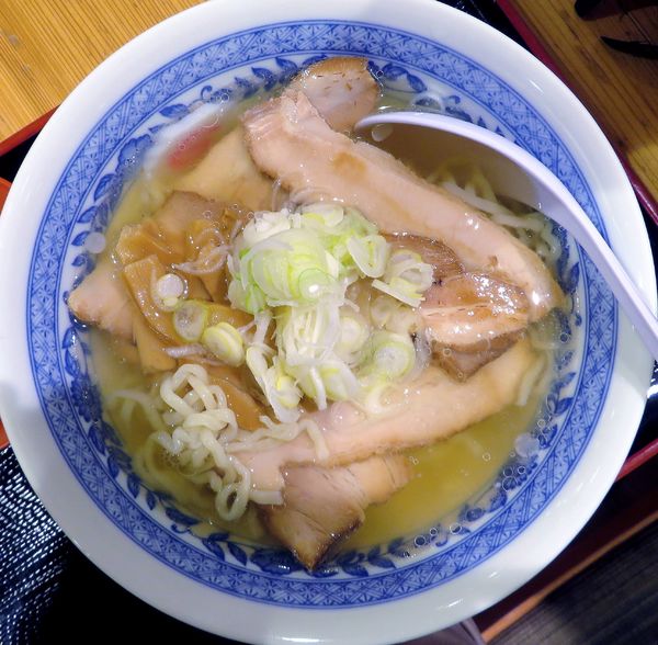 「【むらびと】山塩チャーシューメン（950円）」@日本橋ふくしま館 MIDETTE ミデッテの写真