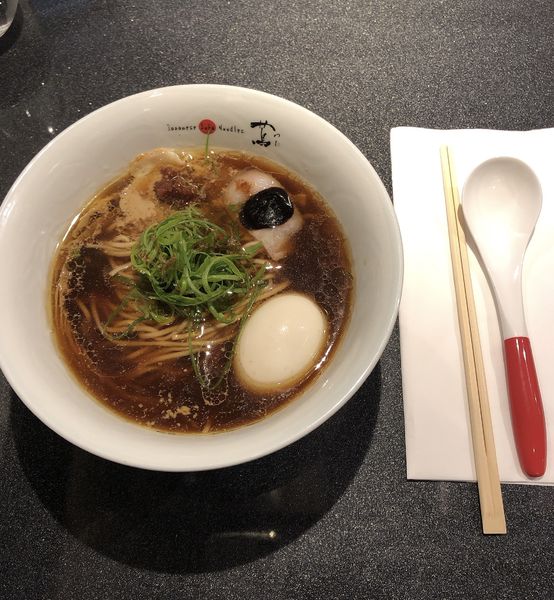 「醤油SOBA1300円＋味玉」@Japanese Soba Noodles 蔦の写真