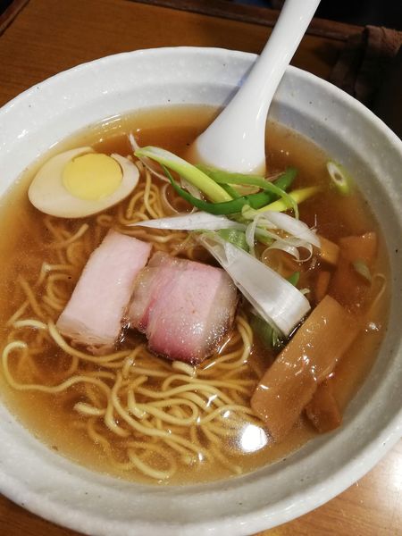 「鯛だし焼豚らーめん(醤油)」@らあめん厨房どる屋の写真