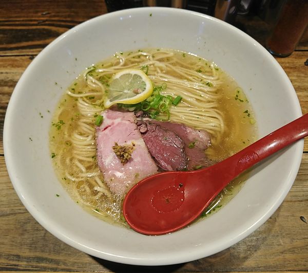 「創作塩らーめん(1100円)」@麺屋 翔 西新宿本店の写真