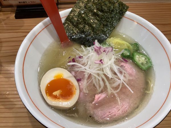 「あごだし塩らーめん 850円」@城下町 どすんの写真