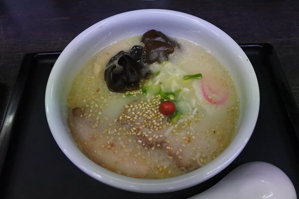 「チビしおらーめん￥７２０」@らーめん 山頭火 旭川本店の写真