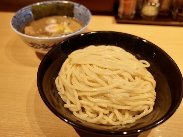 「つけめん…880円＆麺大盛…＋100円」@頑者NEXT LEVEL アクアシティお台場店の写真