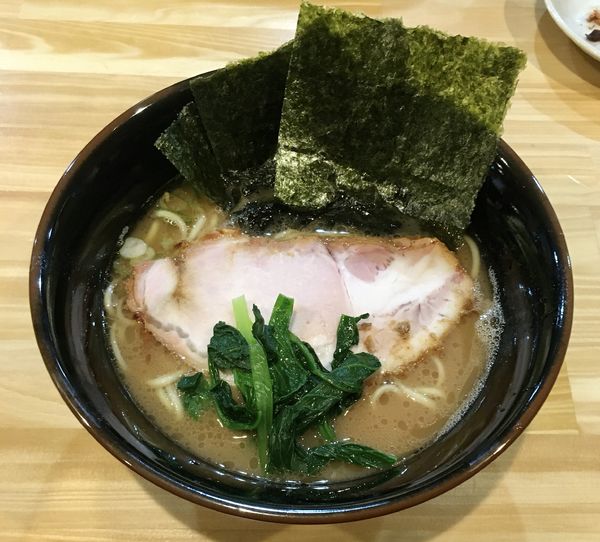 「家系もどきラーメン【限定】」@川の先の上の写真