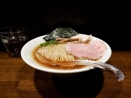 「鶏醤油らぁ麺」@Soupmenの写真
