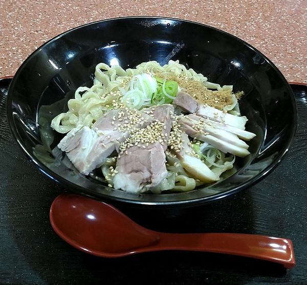 「油そば（並）」@麺や しげとみ～の写真