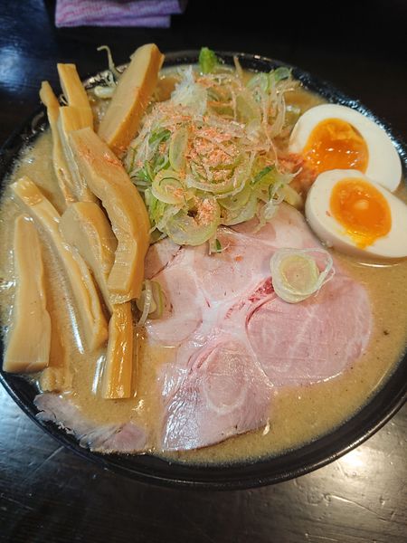 「海老味噌ラーメン、メンマトッピング追加」@麺匠 茜ノ舞の写真