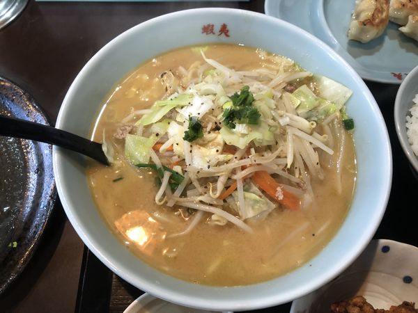 「味噌ラーメン」@ラーメン専門店 六代目 蝦夷の写真