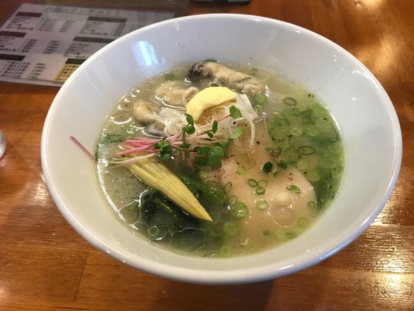 「牡蠣塩レモンバターらあめん」@醤油と貝と麺そして人と夢の写真