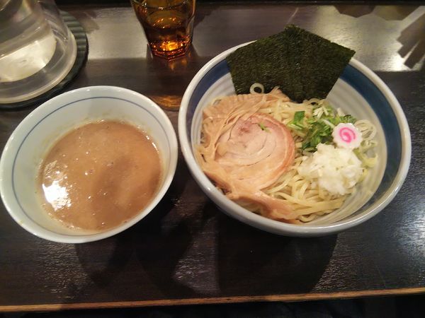 「濃厚煮干しつけ麺930円」@東京駅 斑鳩の写真