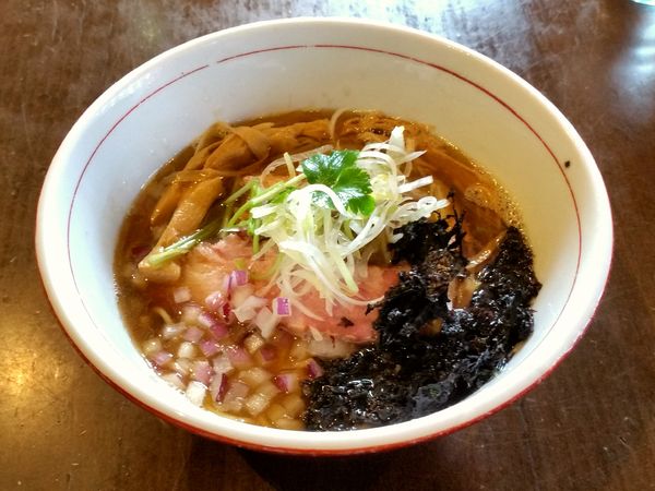 「豊深煮干しそば（醤油)」@麺や 虎徹の写真