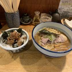 味玉大盛りチャーシュー御飯