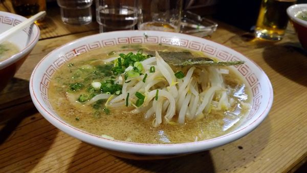 「とんこつ醤油」@まぼろし軒の写真