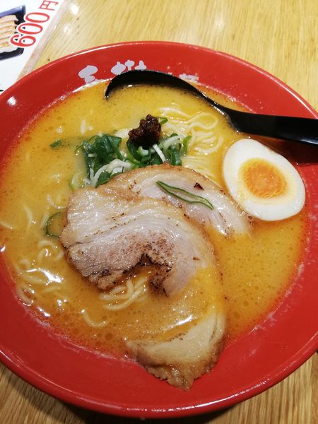 「えび豚骨塩拉麺」@横浜家系らーめん 春樹 中村橋店の写真