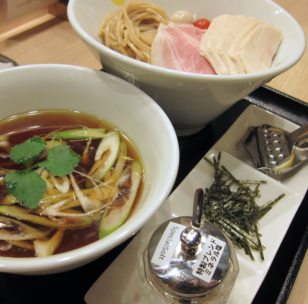 「昆布水つけめん 890円」@中華そば 月光軒の写真