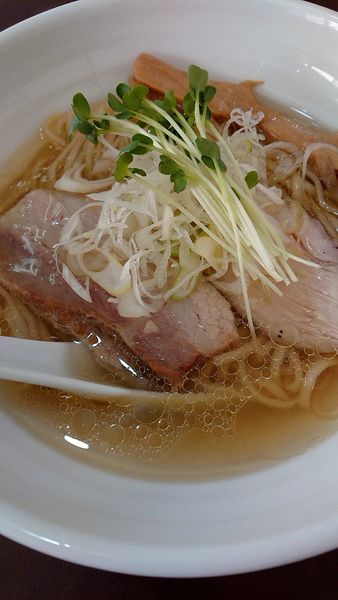 「鶏塩拉麺」@麺屋 心羽の写真