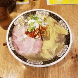 すごい煮干ラーメン