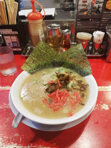 「博多らーめん　白　700円」@力丸の写真