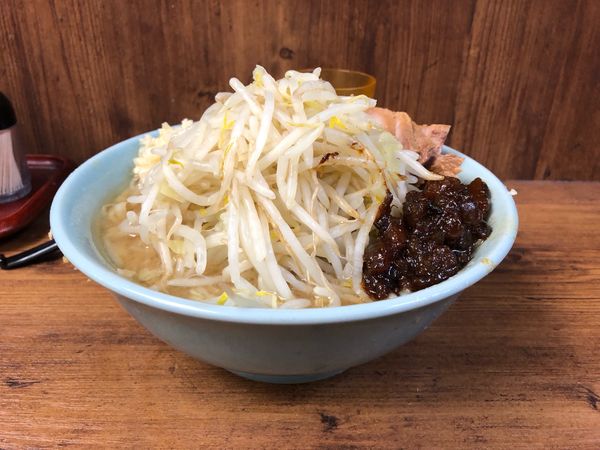 「豚ラーメン」@ラーメン二郎 池袋東口店の写真