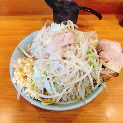 小ラーメン　ニンニク・野菜・アブラ